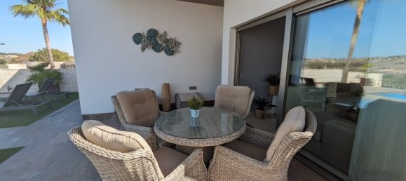 3 bedrooms House in Valencian Community, Spain No. 285380 5