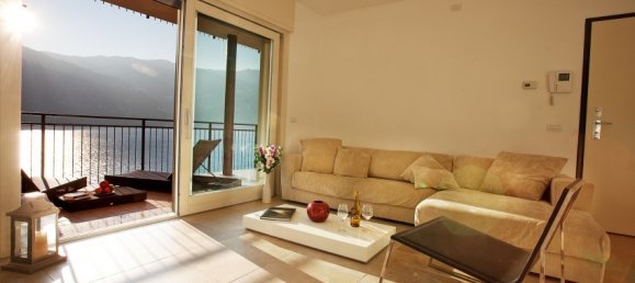 2 bedrooms Apartment in Laglio, Italy No. 55897 2