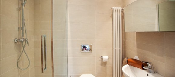 2 bedrooms Apartment in Laglio, Italy No. 55897 10