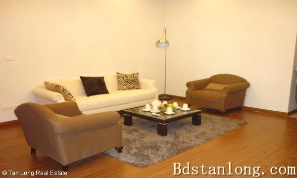 Apartamento de 4 dormitorios en Cau Giay, Vietnam No. 6744