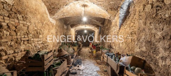 Villa de 15 dormitorios en Valsamoggia, Italy No. 102241 18