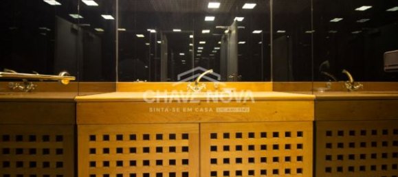 3254m² Commercial property in Porto, Portugal No. 51055 3