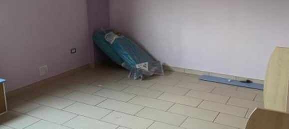 Apartamento de 5 habitaciónes en Aversa, Italy No. 232318 6