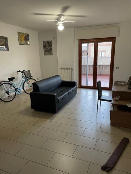 Apartamento de 5 habitaciónes en Aversa, Italy No. 232318