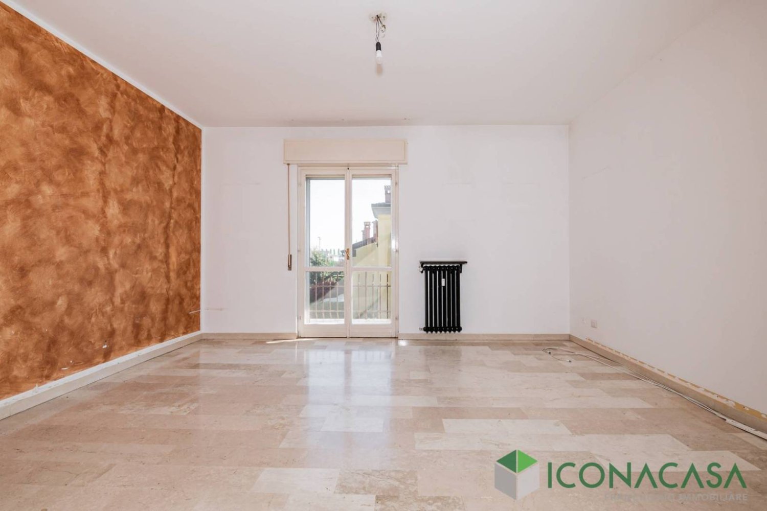 2 bedrooms Apartment in Siziano, Italy No. 372402