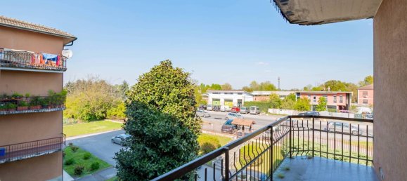 2 bedrooms Apartment in Siziano, Italy No. 372402 24