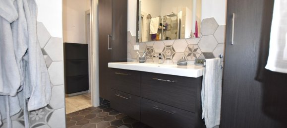 4-salle Appartement à Argelato, Italy No. 274287 30