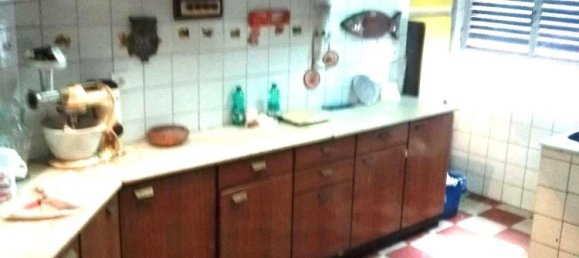 Apartamento de 3 dormitorios en León, Spain No. 158349 4