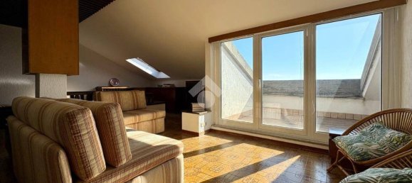 3 bedrooms Penthouse in Trieste, Italy No. 52379 20