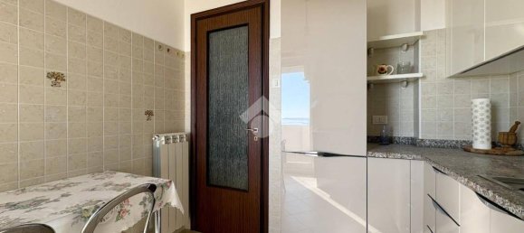 3 bedrooms Penthouse in Trieste, Italy No. 52379 9