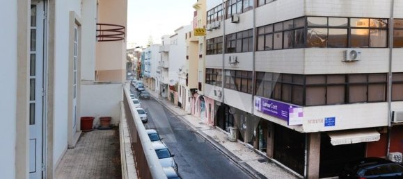 14 chambres Appartement à Faro, Portugal No. 58591 9