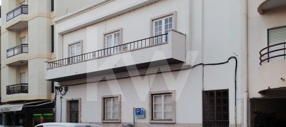 14 chambres Appartement à Faro, Portugal No. 58591 3