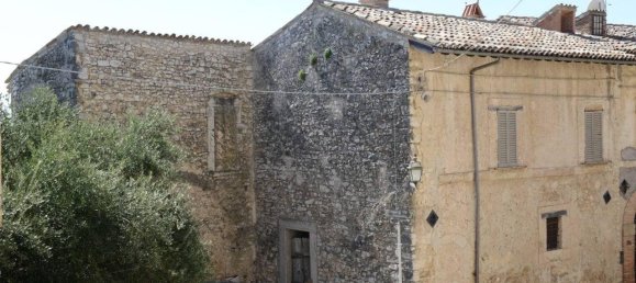 7-Zimmer Haus in Labro, Italy, Nr. 160511 2