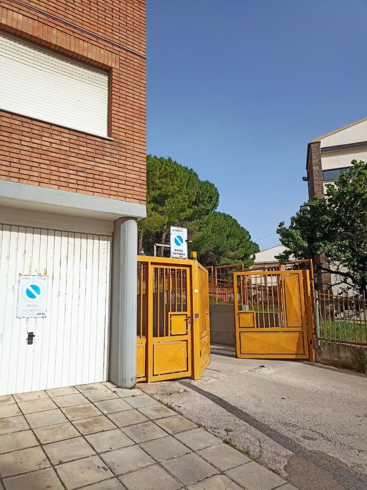 11m² Garage in Sassari, Italy No. 77606
