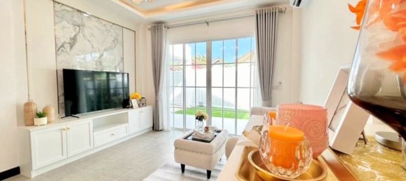 3 bedrooms Cafe / restaurant in Pattaya, Thailand No. 24618 4