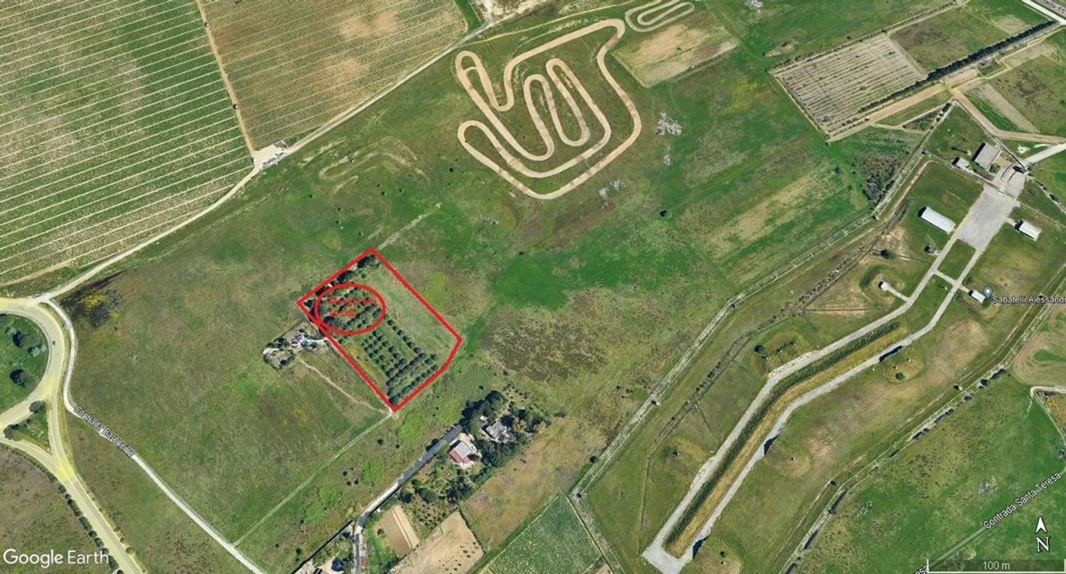 Grundstück in Brindisi, Italy 10000m², Nr. 64220