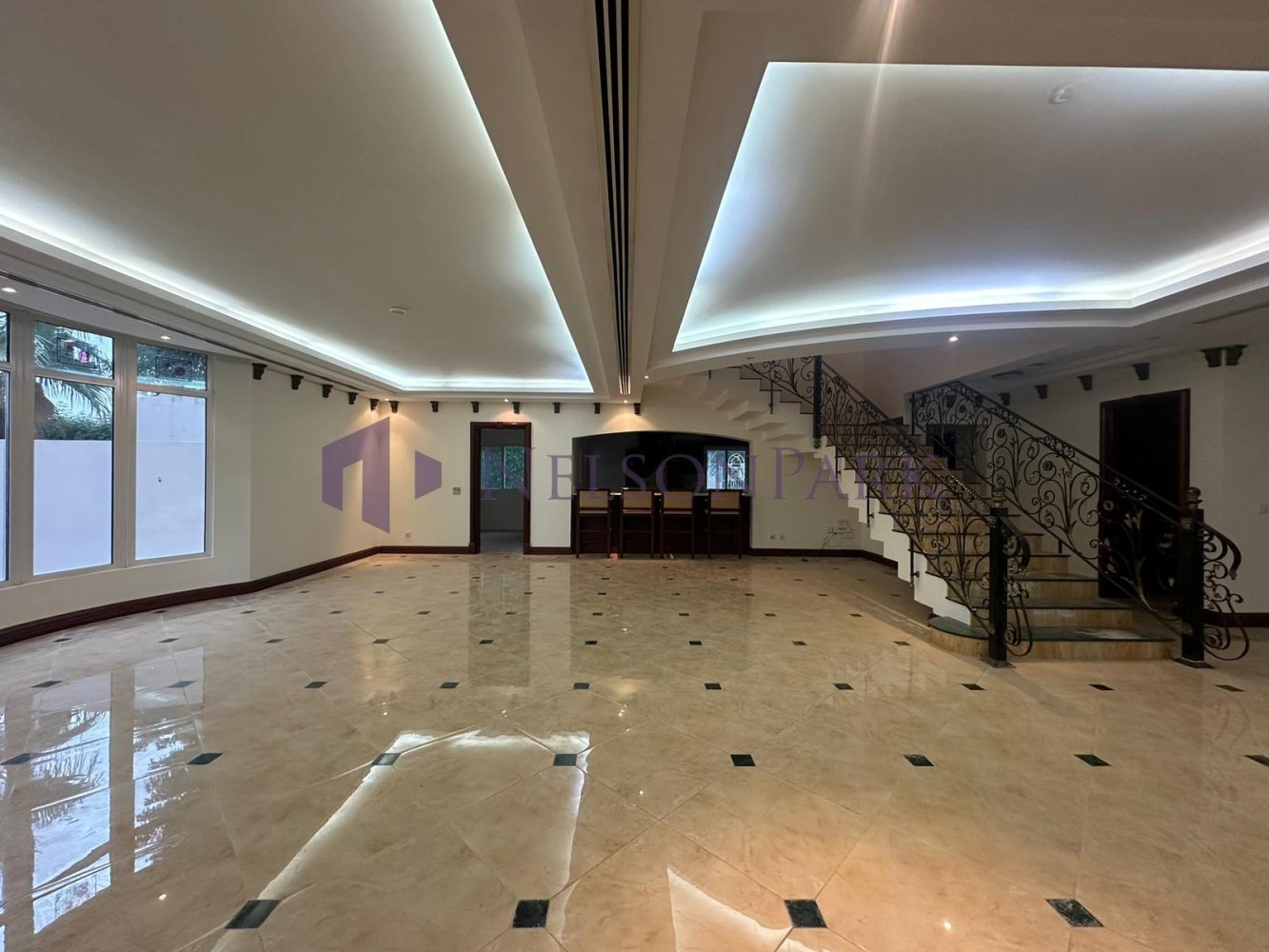 5 chambres Villa à Doha, Qatar No. 1600