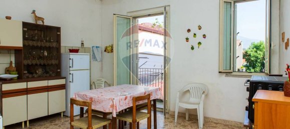 3 bedrooms Apartment in Valverde, Italy No. 330038 17