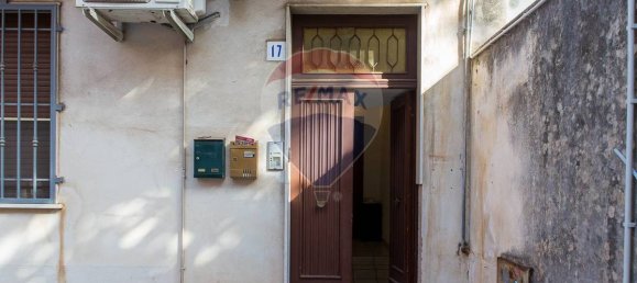 3 bedrooms Apartment in Valverde, Italy No. 330038 5