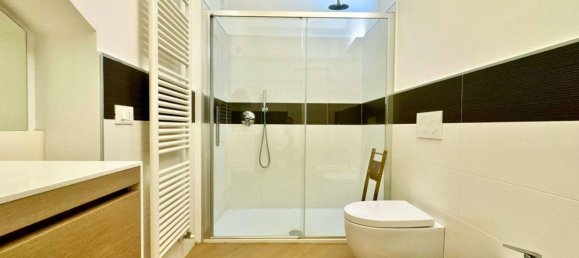 Apartamento de 4 dormitorios en Vicenza, Italy No. 337948 14