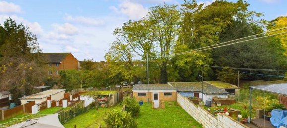 3 bedrooms House in Gillingham, United Kingdom No. 13831 3