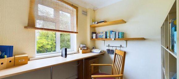 3 bedrooms House in Gillingham, United Kingdom No. 13831 13