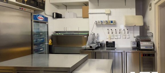 Коммерческая недвижимость 90м² в Изео, Италия № 90250 11