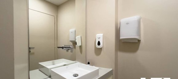 Коммерческая недвижимость 90м² в Изео, Италия № 90250 19