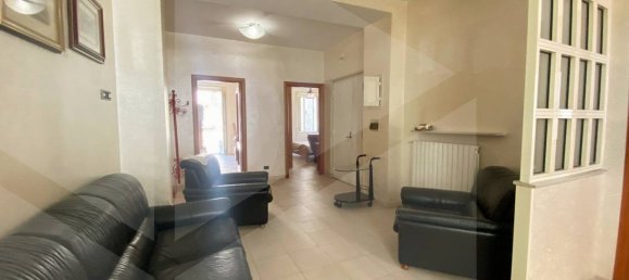 4 rooms Apartment in Naples, Italy No. 96974 58