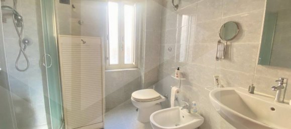 4 rooms Apartment in Naples, Italy No. 96974 77