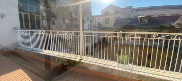 4 rooms Apartment in Naples, Italy No. 96974 83