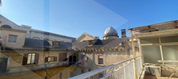 4 rooms Apartment in Naples, Italy No. 96974 36