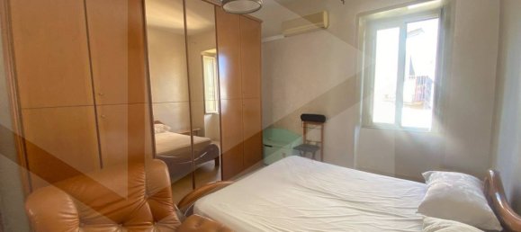 4 rooms Apartment in Naples, Italy No. 96974 15