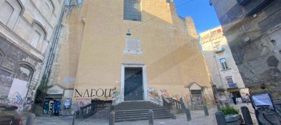 4 rooms Apartment in Naples, Italy No. 96974 97