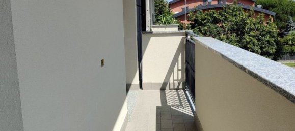 3 bedrooms Apartment in Monza, Italy No. 364354 9