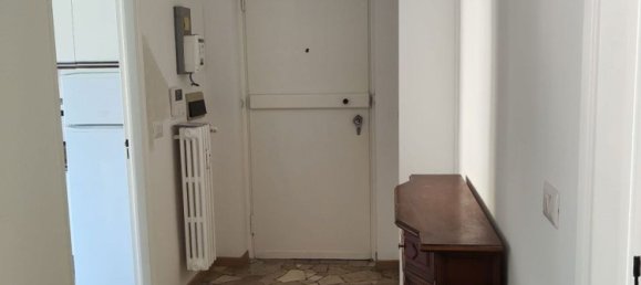 3 bedrooms Apartment in Monza, Italy No. 364354 6