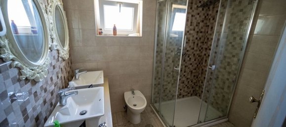 6 bedrooms House in Porto Salvo, Portugal No. 190030 14