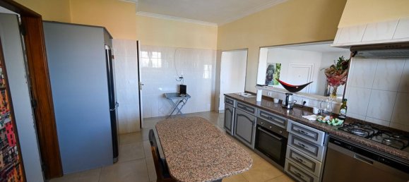 6 bedrooms House in Porto Salvo, Portugal No. 190030 13