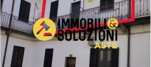 2 rooms Apartment in Busto Arsizio, Italy No. 184595 5