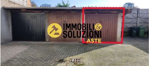 2 rooms Apartment in Busto Arsizio, Italy No. 184595 18