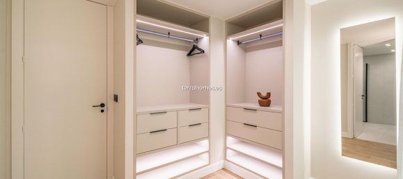 2 bedrooms Apartment in Madrid, Spain No. 126421 11