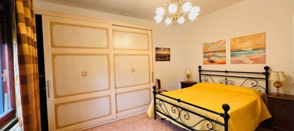5 bedrooms Villa in Montignoso, Italy No. 364666 9