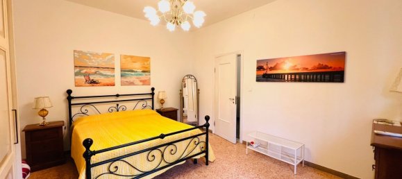 5 bedrooms Villa in Montignoso, Italy No. 364666 10