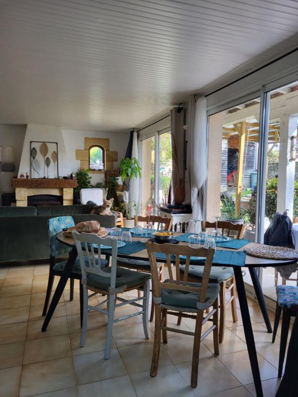 Casa de 4 dormitorios en Dordogne, France No. 342972