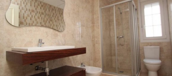 4 bedrooms Villa in Cabo Roig, Spain No. 128842 10