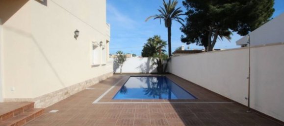 4 bedrooms Villa in Cabo Roig, Spain No. 128842 11