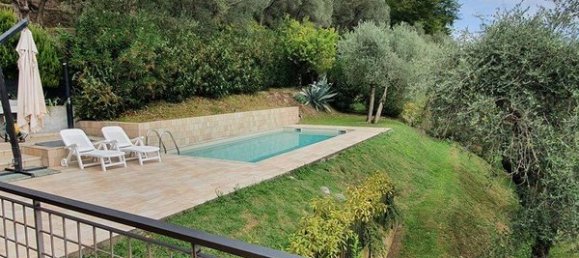 4 rooms Villa in Gardone Riviera, Italy No. 8013 7