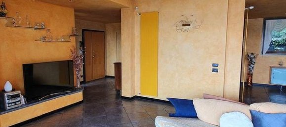 4 rooms Villa in Gardone Riviera, Italy No. 8013 13