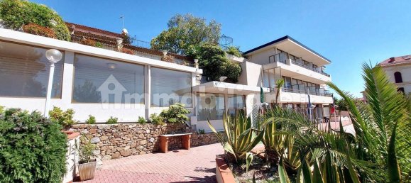 43 Schlafzimmer Hotel in Sanremo, Italy, Nr. 160012 19