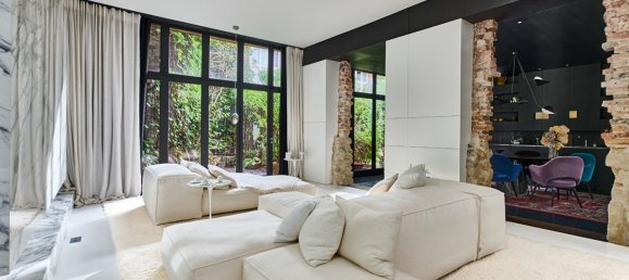 1 bedroom Duplex in Paris, France No. 292049 2